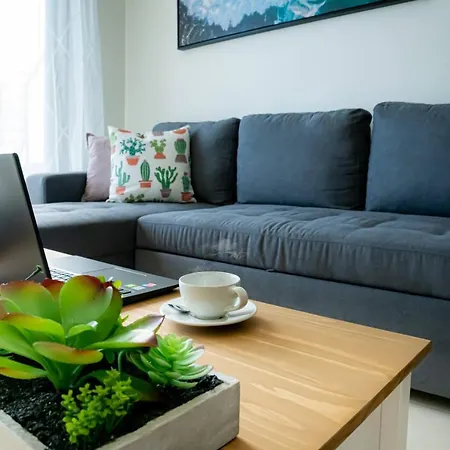 El Tajaraste Apartment *